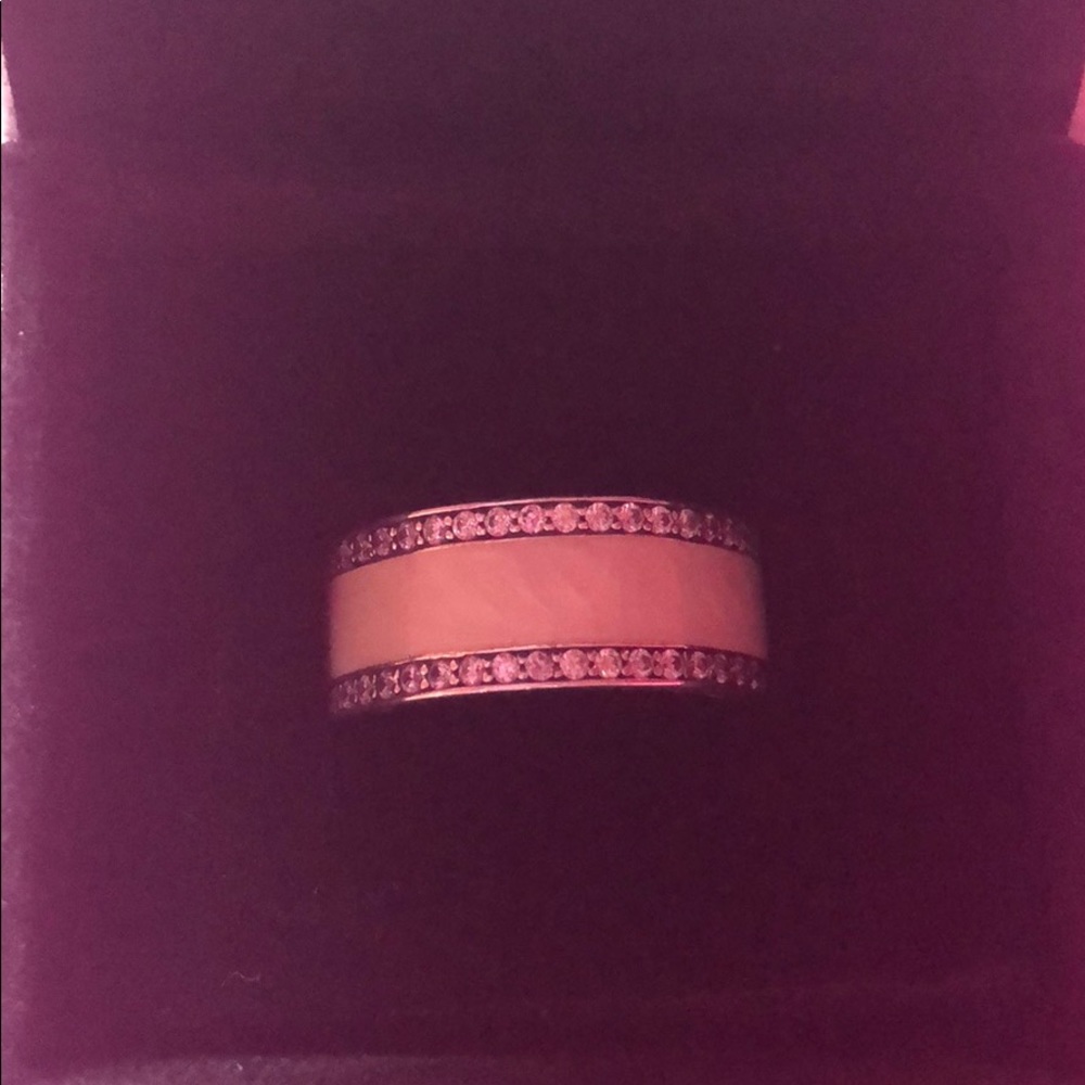 Authentic pandora ring